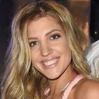 Sarah Nowak Çıplak