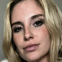 Sarah Playboy Çıplak