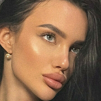 Sasherraa Çıplak
