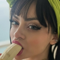 satinfree Çıplak