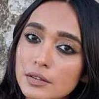 Sayani Gupta Çıplak