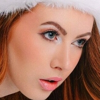 Scarlett Howard Çıplak