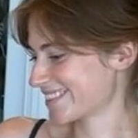 scrotegirl Çıplak