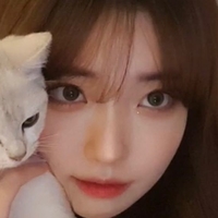 Se Yeon Çıplak