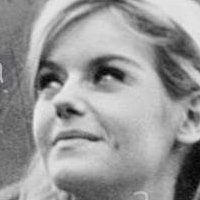 Sharon Farrell Çıplak