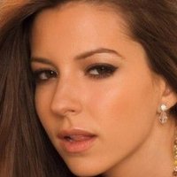 Shelby Chesnes Çıplak