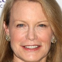 Shelley Hack Çıplak
