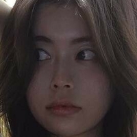 Shibuya Yuri Çıplak
