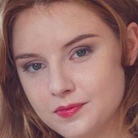 Sienna Çıplak