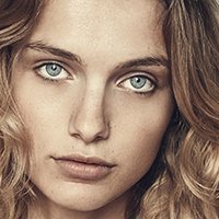 Silk Motyl Çıplak