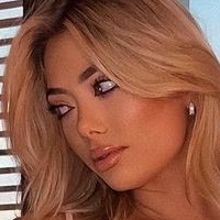 Skylar Tisdale Çıplak