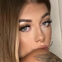 Slxttylyss Çıplak
