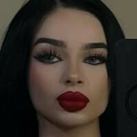 Sofia Guzman Çıplak