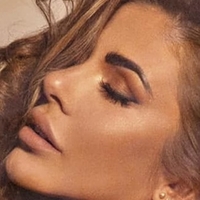 Sofia Stuzhuk Çıplak