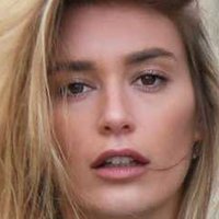 Sofia Vespe Çıplak