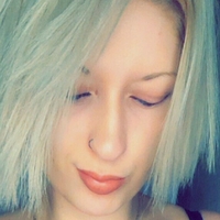 Sofie Young Çıplak