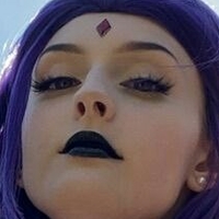 Soggyalien Çıplak