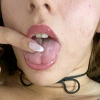 Sol Triberti Çıplak