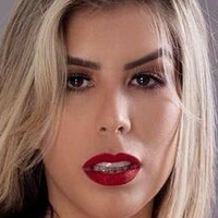 Sole Cardozo Çıplak