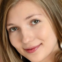 Sophie Lix Çıplak