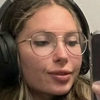 Sophie McArdi Çıplak