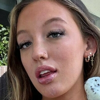 stargirlkells Çıplak