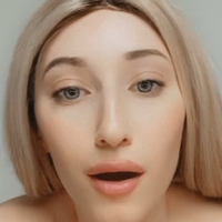 Stella Skye Çıplak