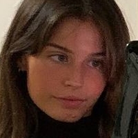 Steph Mandich Çıplak