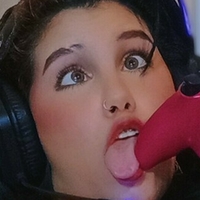sucubo_69 Çıplak
