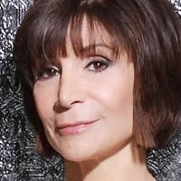 Sue Giosa Çıplak