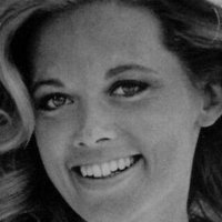 Sue Longhurst Çıplak