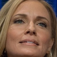 Susanna Thompson Çıplak