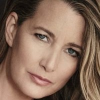 Suzanne Lanza Çıplak
