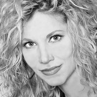 Suzette Andrea Çıplak