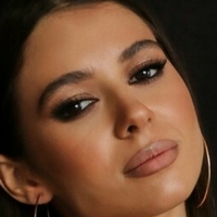 Sweet Kayley Çıplak