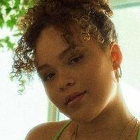 Tahani Anderson Çıplak