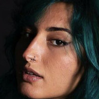 Talia Pissialli Çıplak