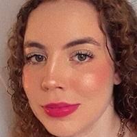 Tania Leal Çıplak