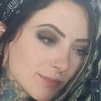 Tatted Damsel Çıplak