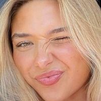 Tayla Stevenson Çıplak