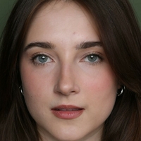 Tess Dinerstein Çıplak