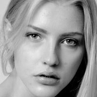 Tessa Greiner Çıplak