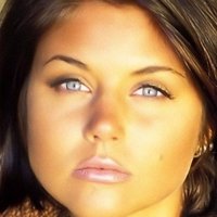 Tiffani-Amber Thiessen Çıplak