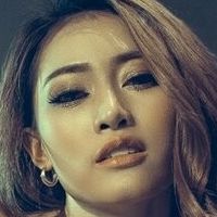 Tiffany Ngoc Ha Çıplak
