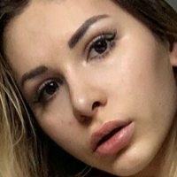 Tina Kiss Çıplak