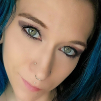 Toxic Raine Çıplak