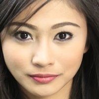 Tricia Yen Çıplak