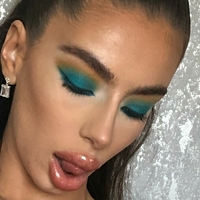 Unaataylor Çıplak