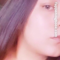 Val Pigtails Çıplak