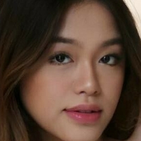 Valerie Versace Çıplak